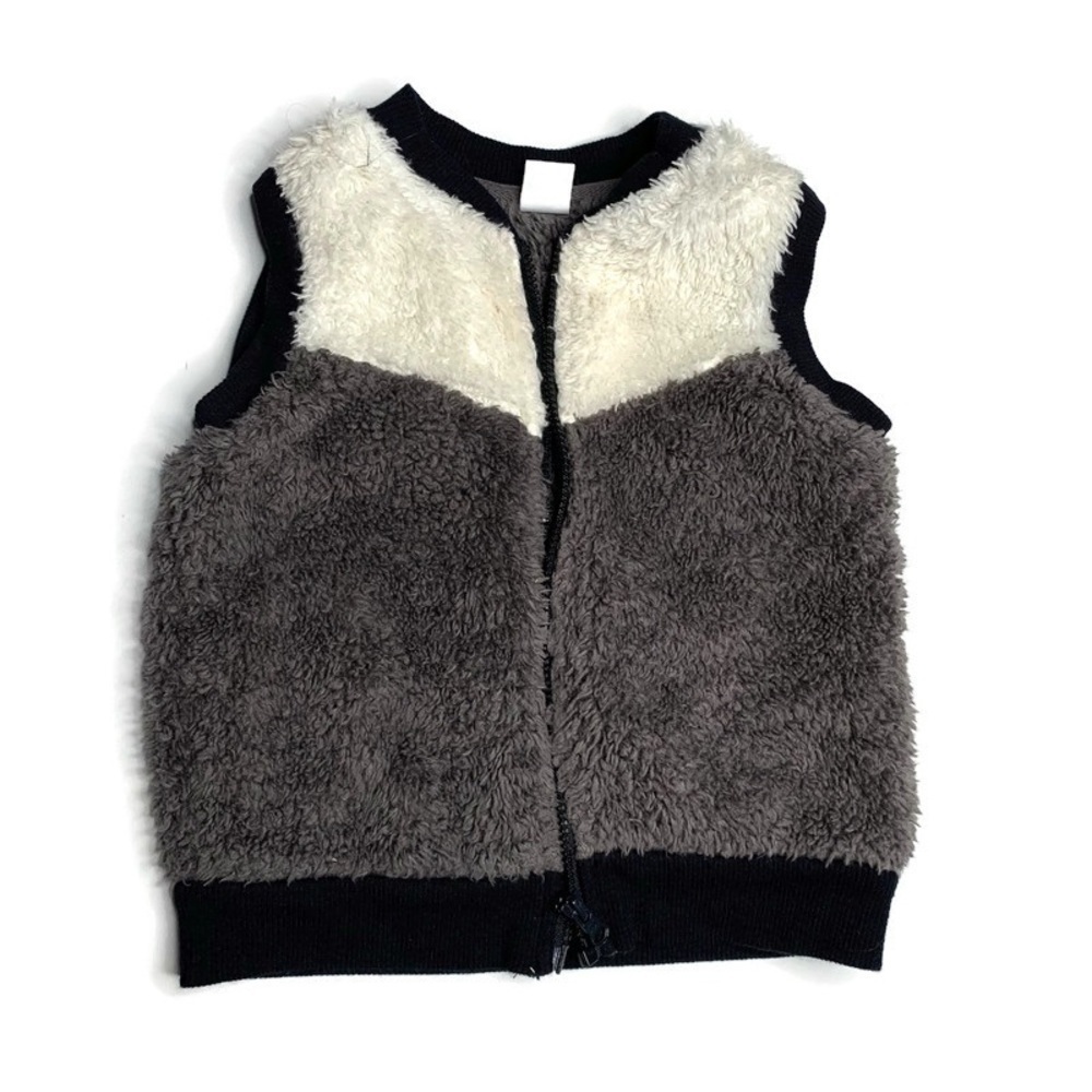 Baby boy’s 12M teddy vest